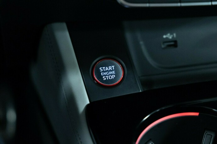 audi-rs4-bensin-2021-big-30