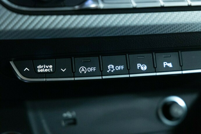 audi-rs4-bensin-2021-big-35