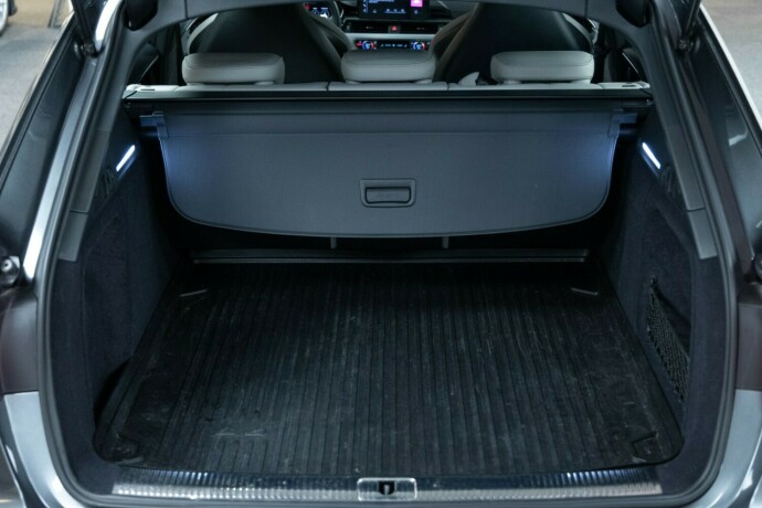 audi-rs4-bensin-2021-big-18