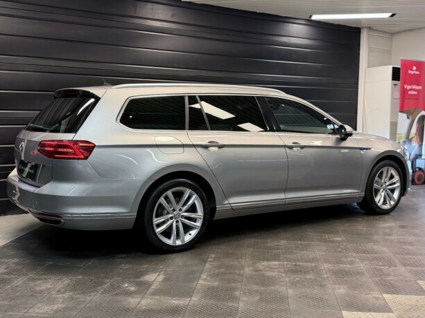 volkswagen-passat-elektrisitetbensin-2017-big-8