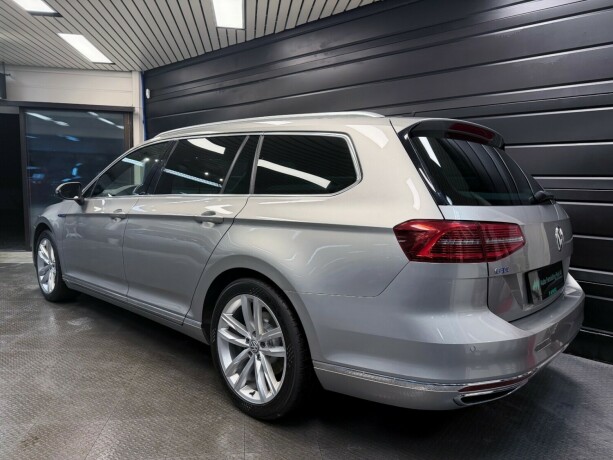 volkswagen-passat-elektrisitetbensin-2017-big-5