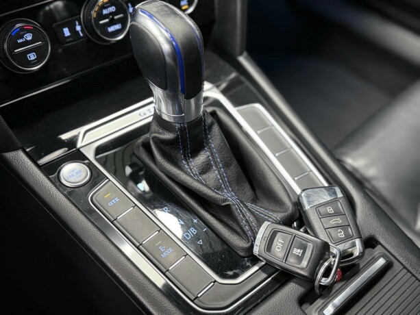 volkswagen-passat-elektrisitetbensin-2017-big-21