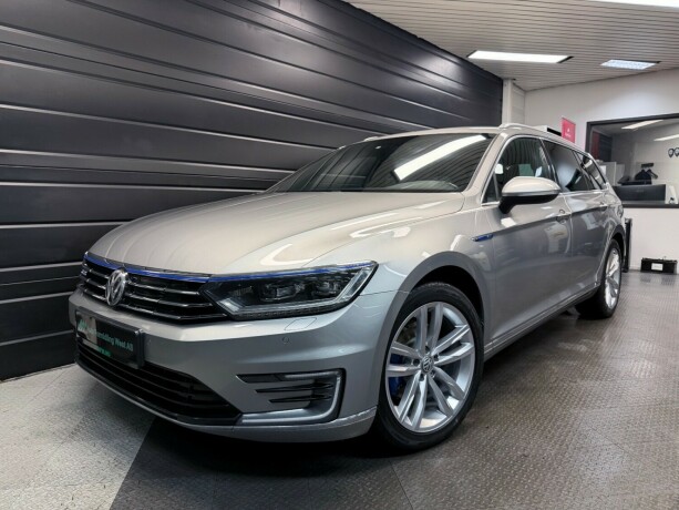 volkswagen-passat-elektrisitetbensin-2017-big-2