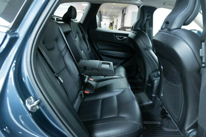 volvo-xc-60-elektrisitetbensin-2019-big-10