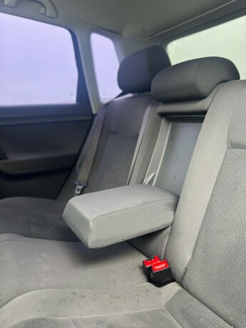 volkswagen-polo-bensin-2009-big-19