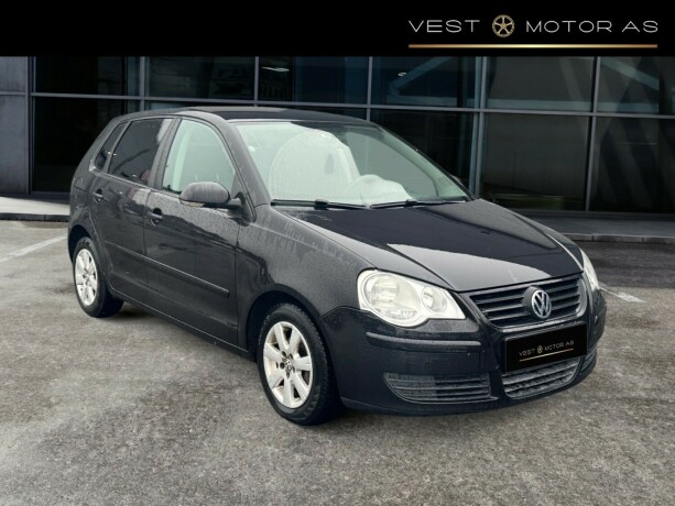 volkswagen-polo-bensin-2009-big-0