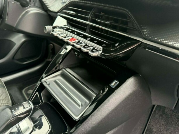 peugeot-208-elektrisitet-2021-big-27