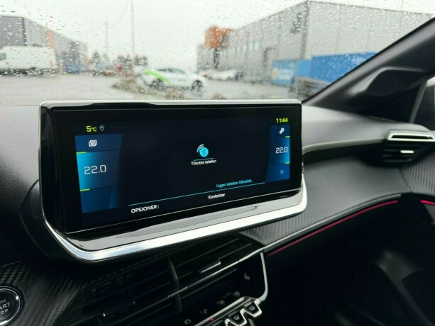 peugeot-208-elektrisitet-2021-big-24