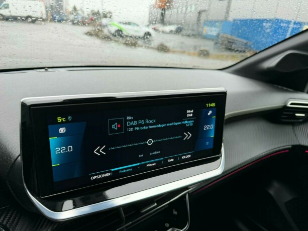 peugeot-208-elektrisitet-2021-big-23