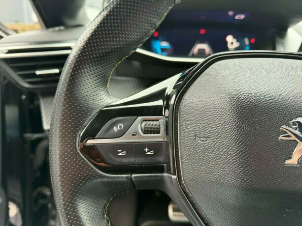 peugeot-208-elektrisitet-2021-big-16