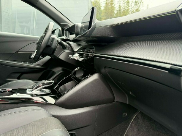 peugeot-208-elektrisitet-2021-big-12