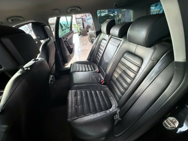 volkswagen-passat-diesel-2014-big-28