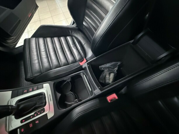 volkswagen-passat-diesel-2014-big-15