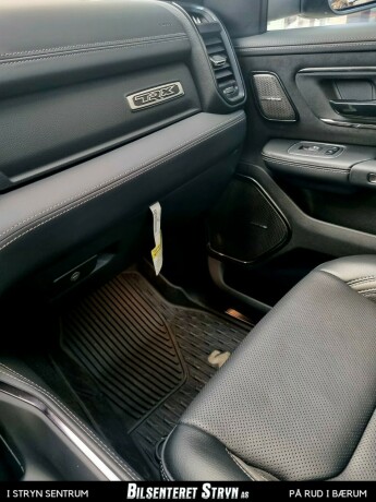 dodge-ram-bensin-2023-big-16