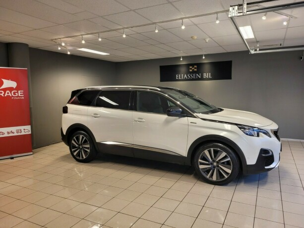 peugeot-5008-diesel-2019-big-2