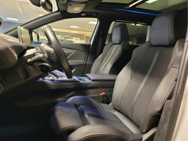 peugeot-5008-diesel-2019-big-23