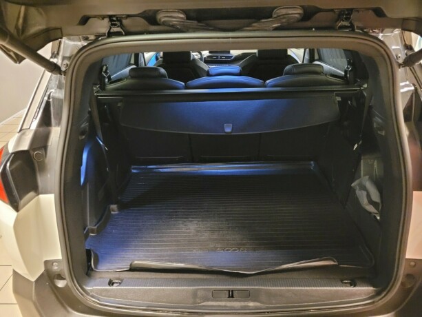 peugeot-5008-diesel-2019-big-20