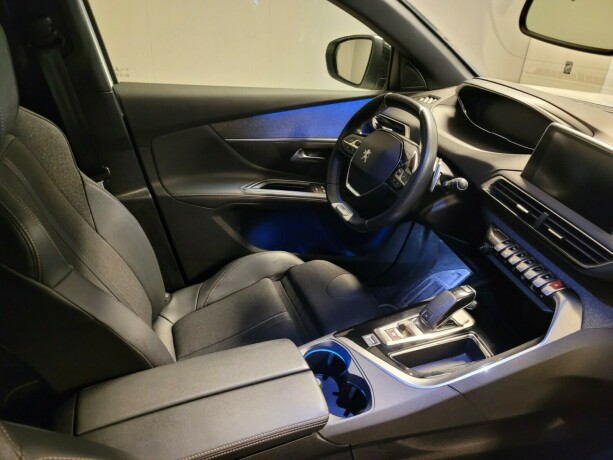 peugeot-5008-diesel-2019-big-14