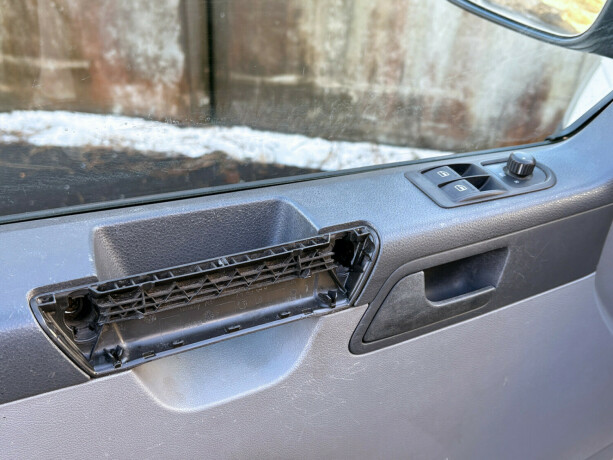 volkswagen-transporter-diesel-2003-big-13