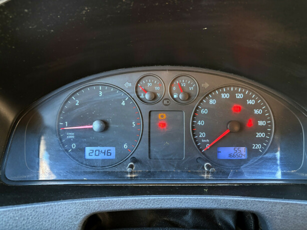 volkswagen-transporter-diesel-2003-big-11