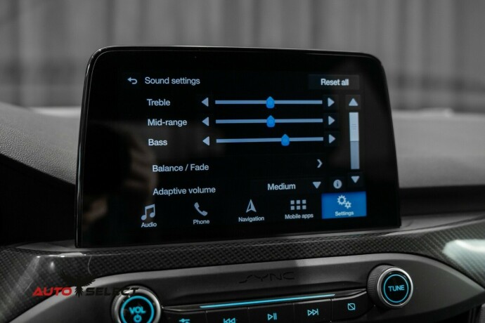 ford-focus-bensin-2019-big-39