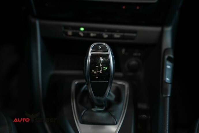 bmw-x1-diesel-2013-big-32