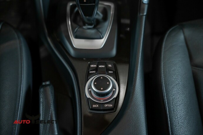 bmw-x1-diesel-2013-big-33