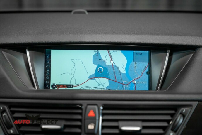 bmw-x1-diesel-2013-big-34