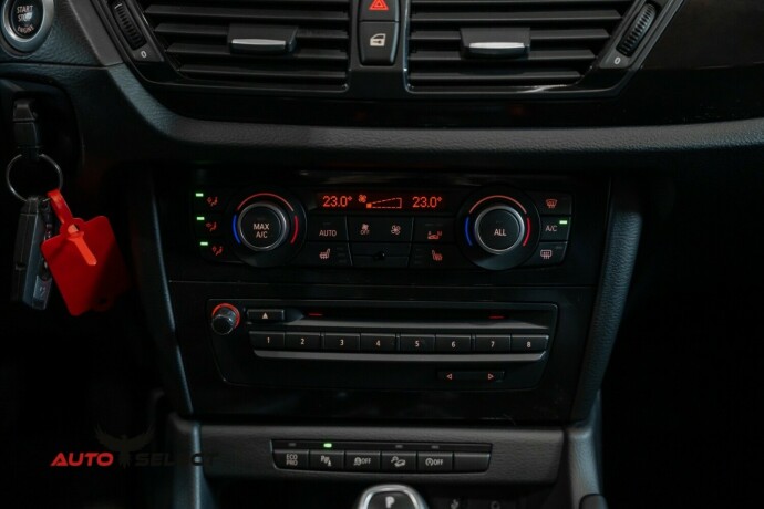 bmw-x1-diesel-2013-big-30