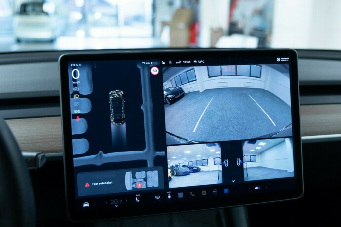 tesla-model-y-elektrisitet-2023-big-12