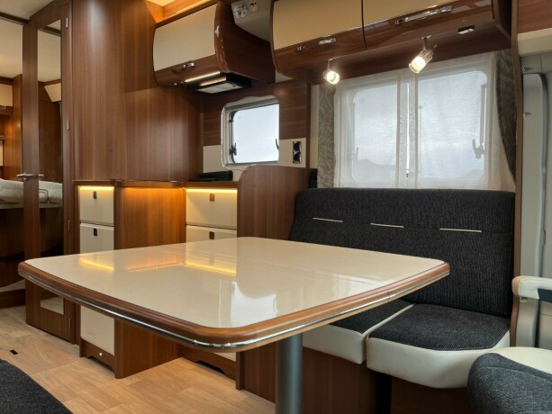 solifer-t752-lav-km-face2face-queensbed-senkeseng-alde-varme-hengerfeste-diesel-2020-big-29