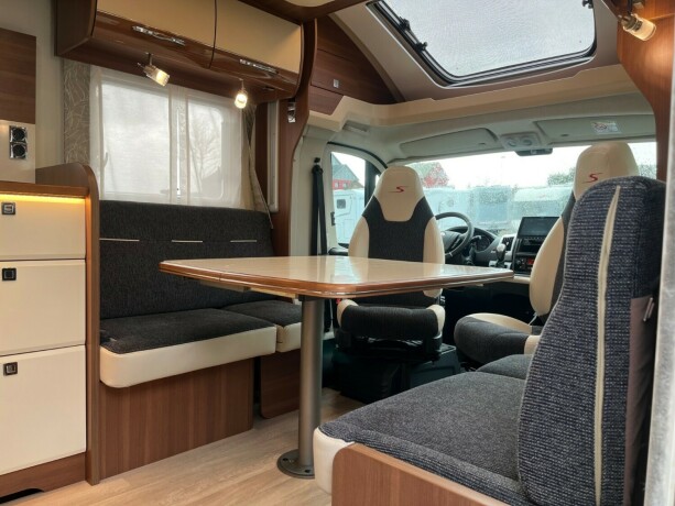 solifer-t752-lav-km-face2face-queensbed-senkeseng-alde-varme-hengerfeste-diesel-2020-big-28