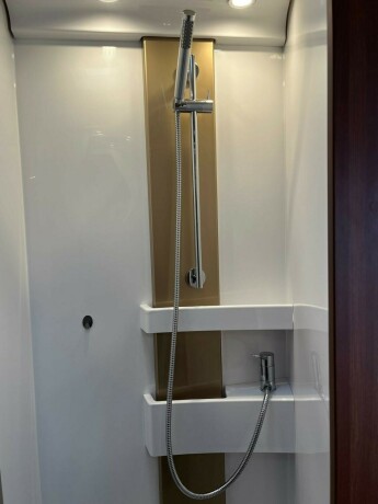 solifer-t752-lav-km-face2face-queensbed-senkeseng-alde-varme-hengerfeste-diesel-2020-big-55