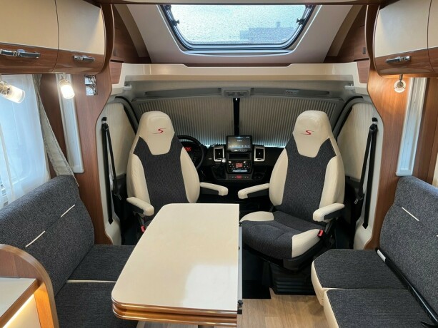 solifer-t752-lav-km-face2face-queensbed-senkeseng-alde-varme-hengerfeste-diesel-2020-big-24