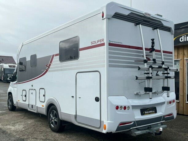 solifer-t752-lav-km-face2face-queensbed-senkeseng-alde-varme-hengerfeste-diesel-2020-big-7