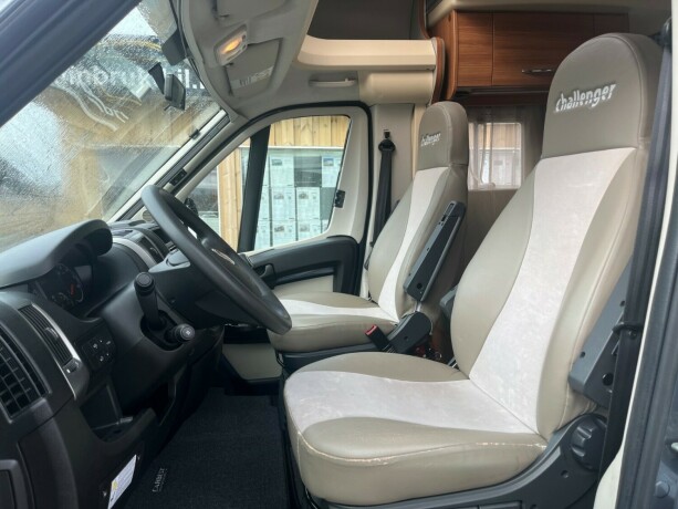 challenger-mageo-119-eb-queensbed-senkeseng-fremme-4250gk-totalvekt-webasto-dieselvarmer-stort-kj248leskap-diesel-2013-big-13