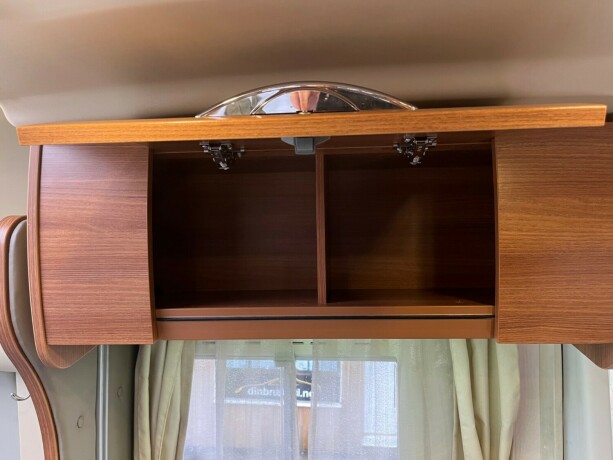 challenger-mageo-119-eb-queensbed-senkeseng-fremme-4250gk-totalvekt-webasto-dieselvarmer-stort-kj248leskap-diesel-2013-big-31