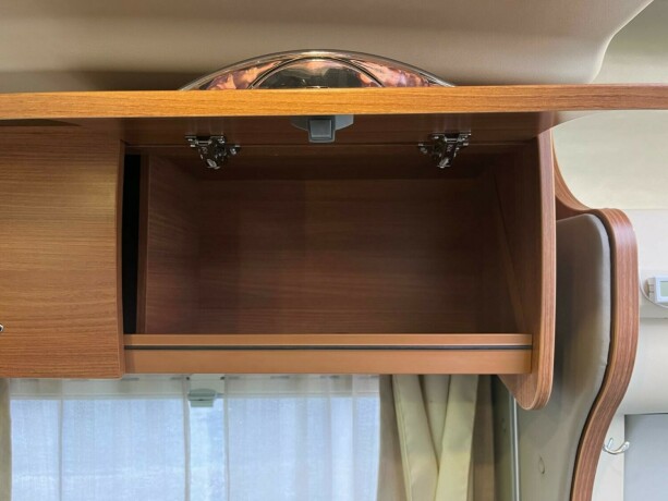 challenger-mageo-119-eb-queensbed-senkeseng-fremme-4250gk-totalvekt-webasto-dieselvarmer-stort-kj248leskap-diesel-2013-big-30