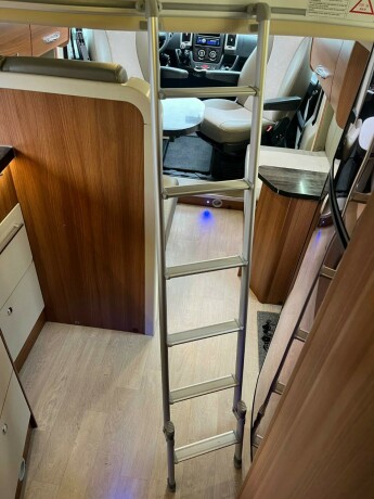 challenger-mageo-119-eb-queensbed-senkeseng-fremme-4250gk-totalvekt-webasto-dieselvarmer-stort-kj248leskap-diesel-2013-big-37