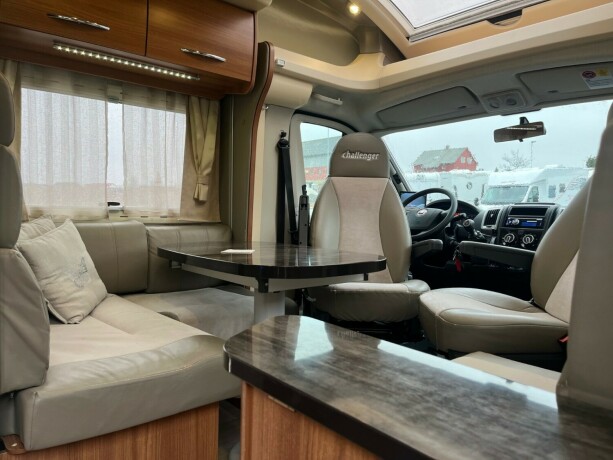 challenger-mageo-119-eb-queensbed-senkeseng-fremme-4250gk-totalvekt-webasto-dieselvarmer-stort-kj248leskap-diesel-2013-big-26