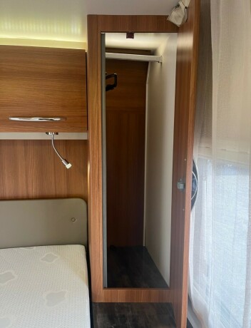 challenger-mageo-119-eb-queensbed-senkeseng-fremme-4250gk-totalvekt-webasto-dieselvarmer-stort-kj248leskap-diesel-2013-big-77