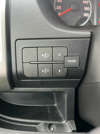 challenger-mageo-119-eb-queensbed-senkeseng-fremme-4250gk-totalvekt-webasto-dieselvarmer-stort-kj248leskap-diesel-2013-big-16