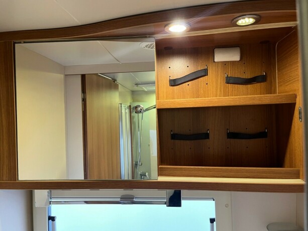 challenger-mageo-119-eb-queensbed-senkeseng-fremme-4250gk-totalvekt-webasto-dieselvarmer-stort-kj248leskap-diesel-2013-big-63