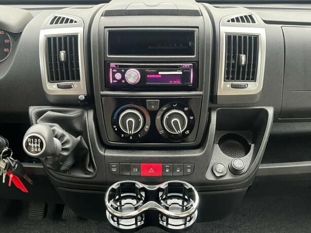 challenger-mageo-119-eb-queensbed-senkeseng-fremme-4250gk-totalvekt-webasto-dieselvarmer-stort-kj248leskap-diesel-2013-big-22