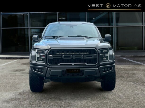 ford-f-serie-bensin-2018-big-1