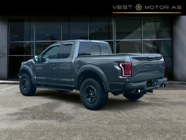 ford-f-serie-bensin-2018-big-4