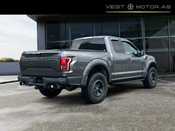 ford-f-serie-bensin-2018-big-7