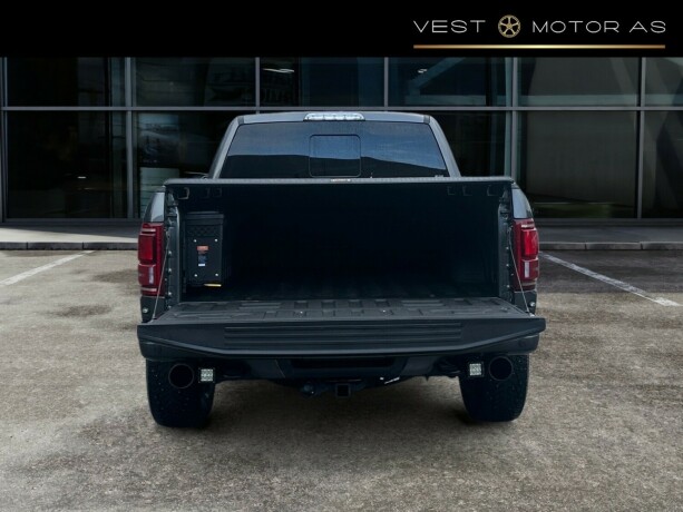 ford-f-serie-bensin-2018-big-6