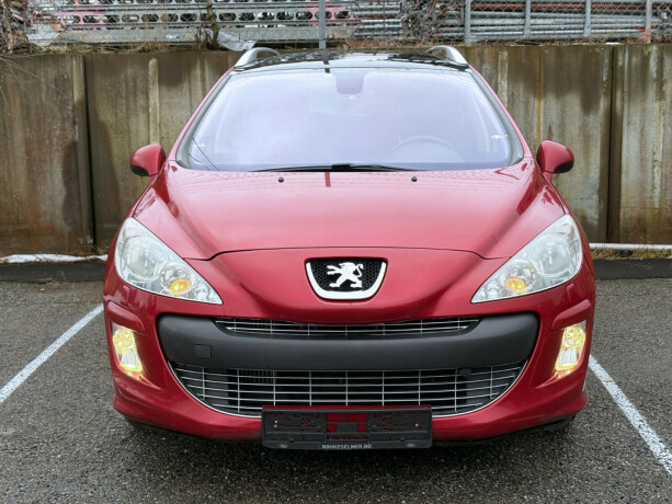 peugeot-308-diesel-2010-big-2