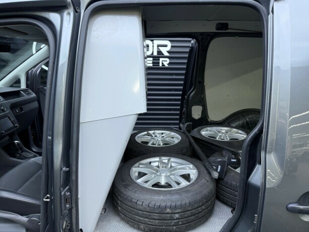 volkswagen-caddy-maxi-diesel-2019-big-26